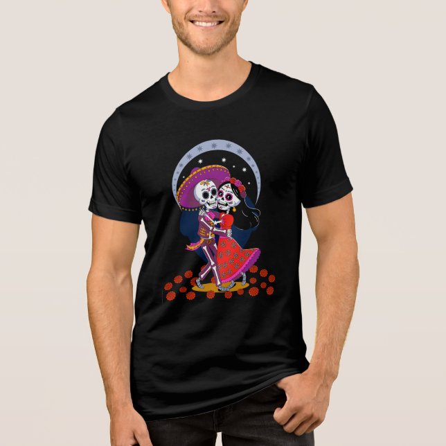 Dansande skelettpar i mexikanska hattar t shirt (Framsida)