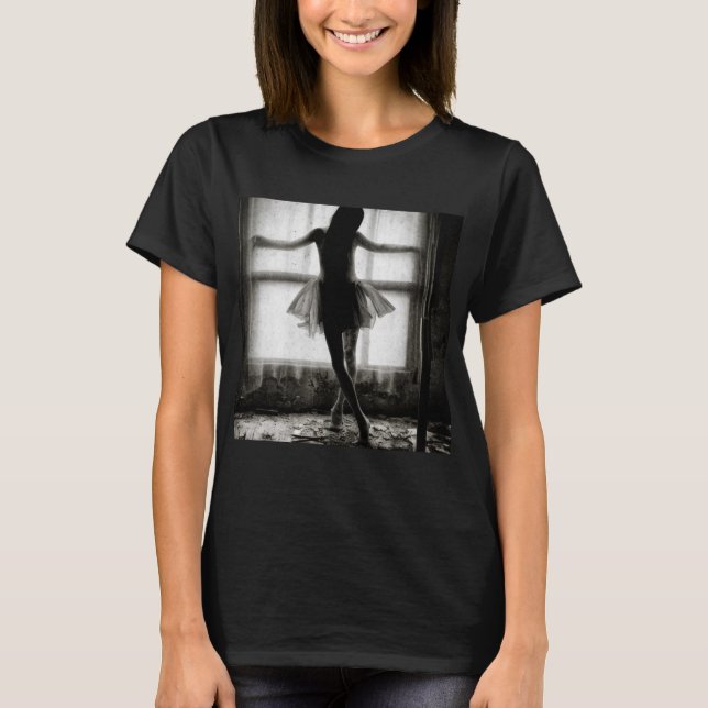 Dansande skugga vid fönstret t shirt (Framsida)