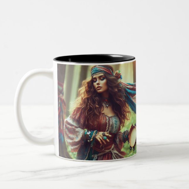 DANSANDE ZIGENARE Två-Tonad MUGG (Vänster)