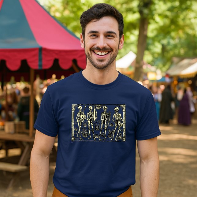 Danse Macabre Skelettmusiker Medeltida Konst T Shirt (Skapare uppladdad)