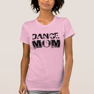Dansmamma med Grungestilsorten och dansare Tee