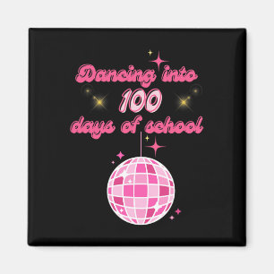Dansning till 100 skoldagar med Rosa Disco Ba Magnet