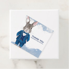 Dapper Boy Bunny i Blå Kostym och Bowtie Gåvor Etiketter