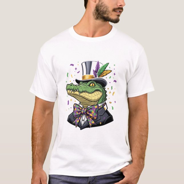 Dapper Mardi Gras Alligator in Tuxedo and Top Hat T Shirt (Framsida)