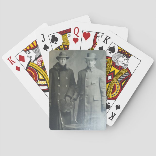 Dapperbrotrar i överstrykningar av RPPC B&W-fotobi Casinokort (Baksidan)