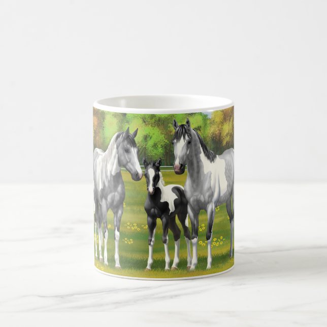 Dapple Grått Pinto Paint Horses in Summer Pastor Kaffemugg (Center)