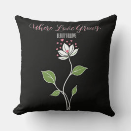 Där Kärlek växer följer skönhetsprincipen Kudde