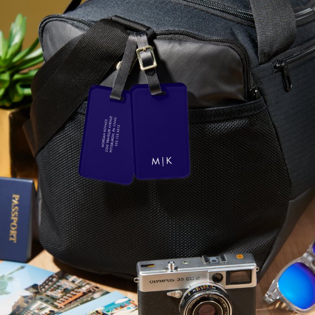 Dark Blue and White  Modern Monogram  Bagagebricka (Fram & Baksida)