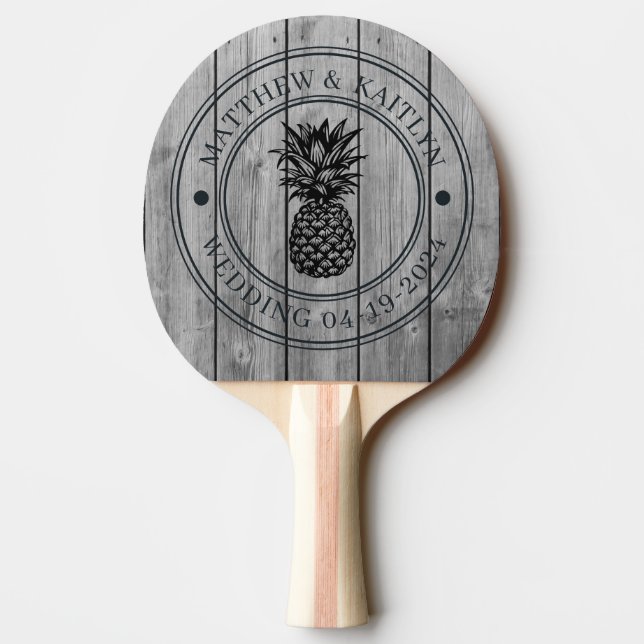 Dark Clean Gray Wood Pineapple Wedding Crest &Name Pingisracket (Baksidan)