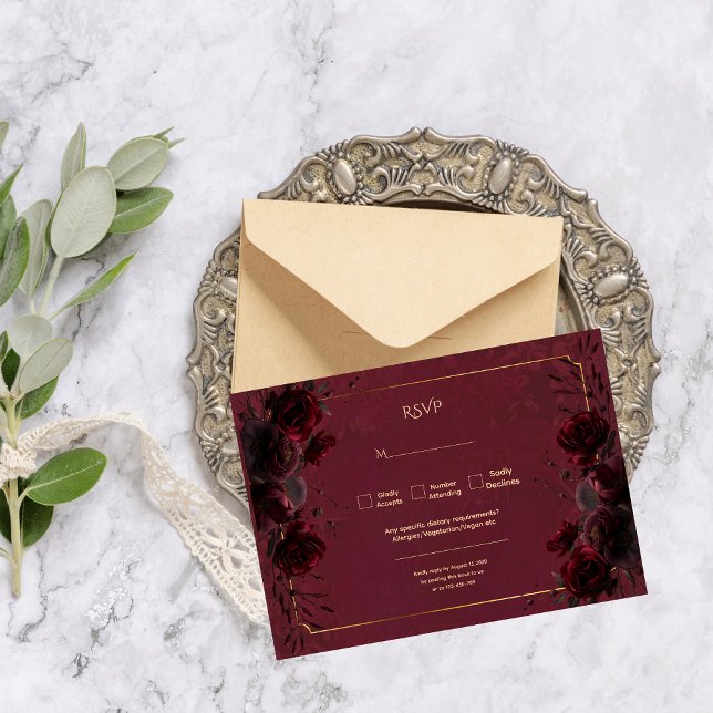 Dark Gothic Romance Roses Wedding RSVP OSA Kort (Skapare uppladdad)