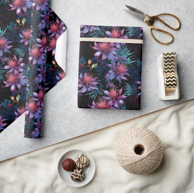 Dark Neon Tropical Purple Floral Pattern Presentpapper (Hantverk)