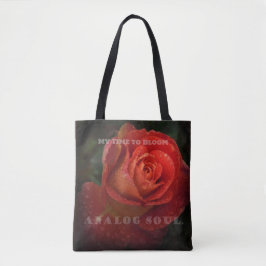 Dark Red Rose Macro Analog Soul Black Tote Bag Tygkasse