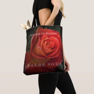Dark Red Rose Macro Analog Soul Black Tote Bag Tygkasse