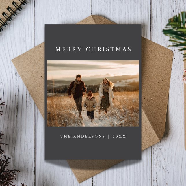 Dark Ultra Modern Minimalist Merry Christmas Photo Julkort (Skapare uppladdad)