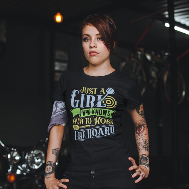 Dart Queen T Shirt (Skapare uppladdad)