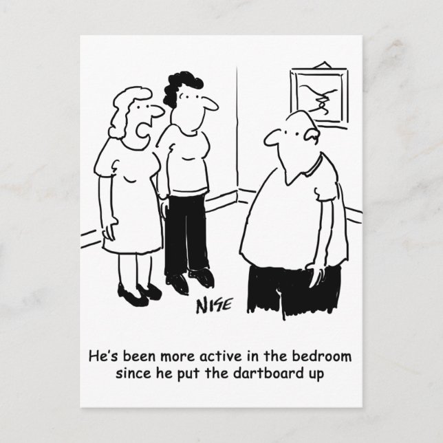 Dartboard i Bedroom. Lustig Tecknad Vykort (Framsida)