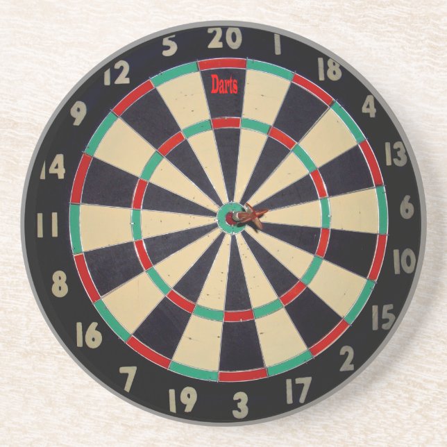 Dartboard med en dart i Bullseye, Underlägg (Framsidan)