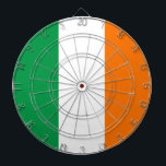Dartboard med Flagga av Irland Darttavla<br><div class="desc">Lägg till ett litet irländskt pride i ditt spelrum med vår exklusiv dartboard som visar flagga Irland! Den här ritytan är uppgjord med stor noggrannhet och är mer än bara ett speltillbehör. Den är ett firande i Irlands kulturarv och pride för rik. Den pulserande designen visningar på ett framträdande sätt...</div>