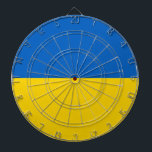 Dartboard med Flagga från Ukraina Darttavla<br><div class="desc">Lägg till lite ukrainskt pride i ditt spelrum med vår exklusiv dartboard med Ukrainas flagga! Den här ritytan är mycket detaljerad och är mer än bara en funktionell fråga. Den är en firande av Ukrainas kulturarv och kulturella pride. Den sjudande designen visningar den ikoniska ukrainska flagga, skapar den här ritytan...</div>