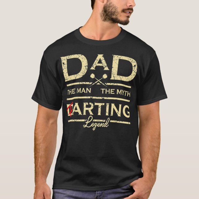 Darting and Farting Pappa Funny Farts Dart Pappa T Shirt (Framsida)