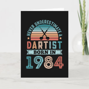 Dartist born 1984 Darts 40 Birthday Retro Gift Kort