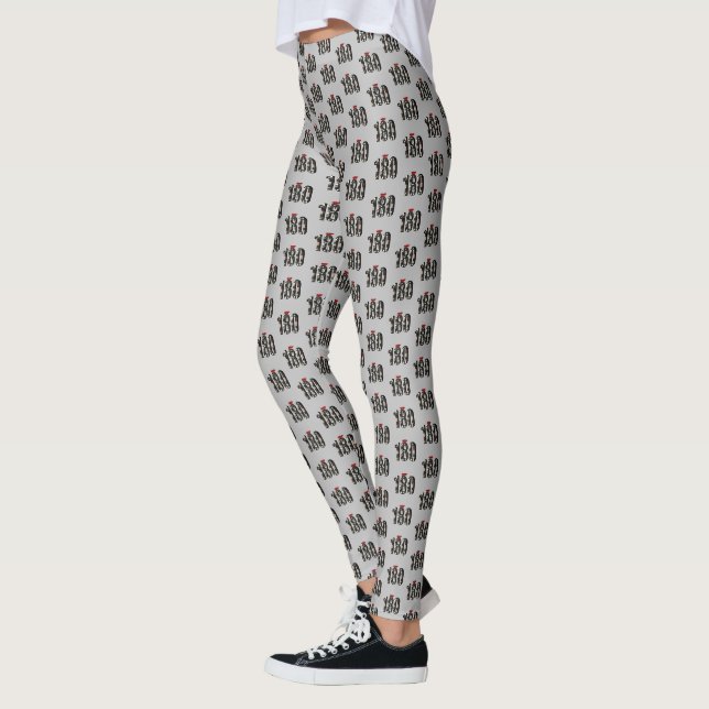 Dartlegenden, Den Perfekta Poängen,  Leggings (Vänster)