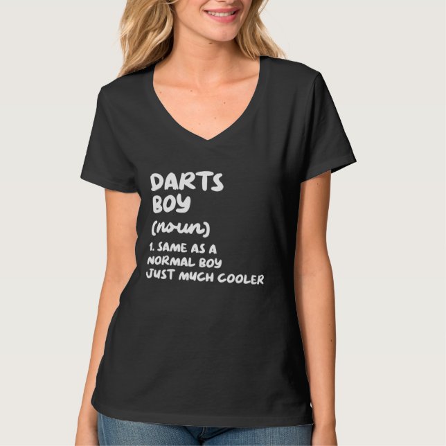 Darts Boy Definition Funny T Shirt (Framsida)