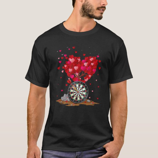 Darts Sports Lover Heart Shape Darts Valentine's D T Shirt (Framsida)
