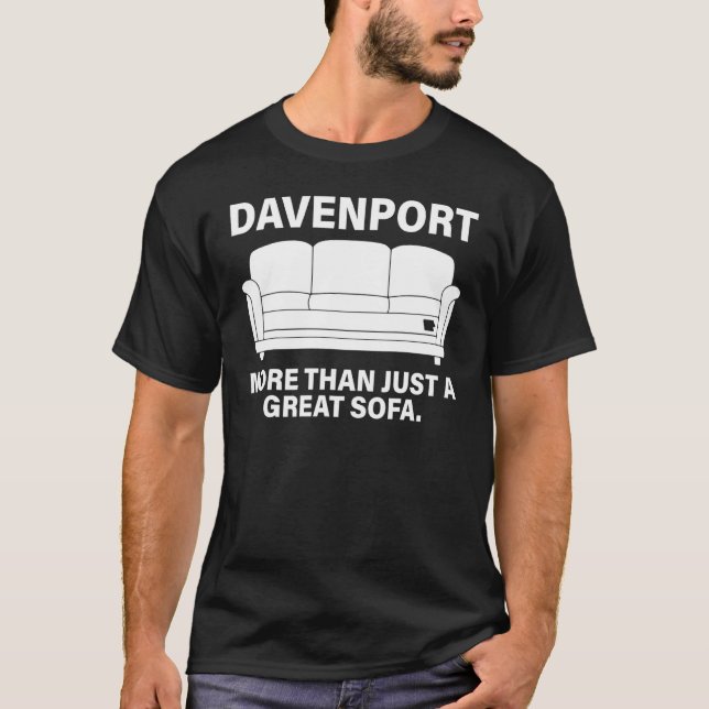 Davenport mer än bara en Underbar Soffa T Shirt (Framsida)