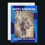 David LYCKLIG HANUKKAH-ANPASSNINGSBARNAS moderna S Julkort<br><div class="desc">Perfekt kort för att skicka en judisk firande! Hand skapade konst åt dig. FULLT ANPASSADE! Klicka på "Anpassa" ovan om du vill redigera texten och lägga till ett foto. Klicka på "Redigera med verktyg" för att justera typsnitt, färg och placeringar. Utformningen är också tillgänglig som digital nedladdning för att skicka...</div>