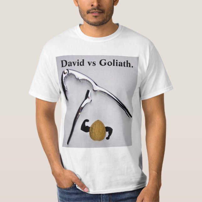 David mot Goliat. T Shirt (Framsida)