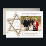 David Photos moderna Hanukkah Sepia Guld Star av D Julkort<br><div class="desc">Minimal klassisk guld Pub/Bat mitzvah och Hanukkah moderna David Star mot en solid bakgrund skapar en elegant,  sofistikerad utformning. Om du vill ha mer information om färg eller matchande produkter kan du gå till JustFharryn @ Zazzle.com eller kontakta designern,  c/o Fharryn@yahoo.com Alla höger reserverade. #zazzlemade #christmasdecor</div>