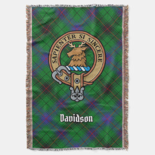 Davidsonklanens vapensköld över tartan filt