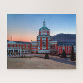 Dawn at the Omni Homestead Resort Puzzle Pussel
