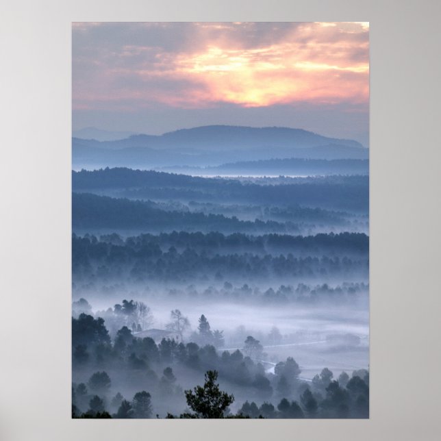 Dawn mellan Valleys Poster (Framsidan)