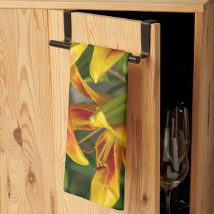 Daylily Botanical Print, Canadian Photography Kökshandduk