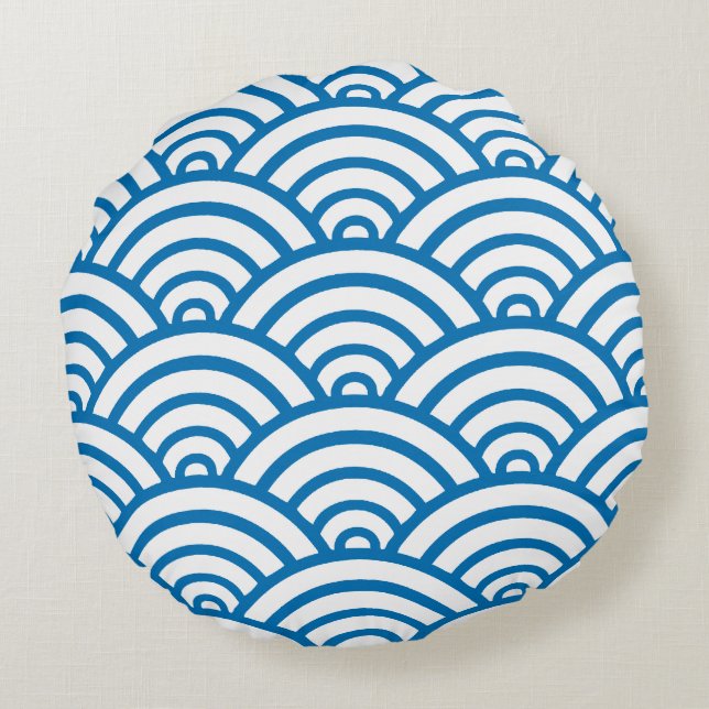 Dazzling Blue & White Scallop Mönster Round Pillow Rund Kudde (Baksidan)