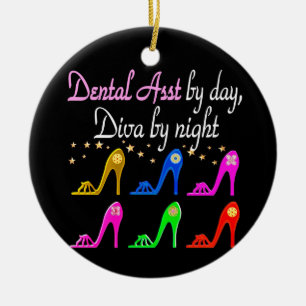 DAZZLING DENTAL ASSISTANT SHOT SEDAN JULGRANSPRYDNAD KERAMIK