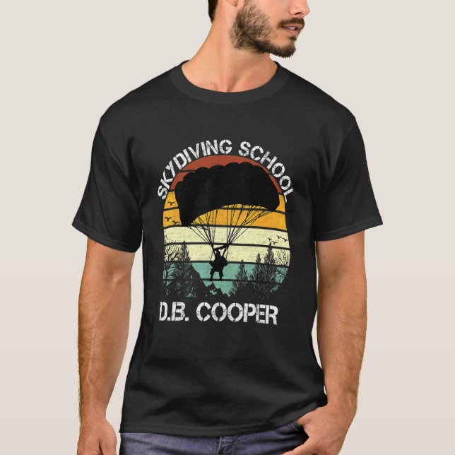 Db Cooper Fallskärmsdykarklubb För Män T Shirt (Framsida)