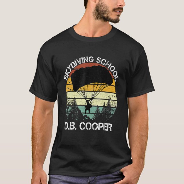 Db Cooper Skydiving School För manar T Shirt (Framsida)