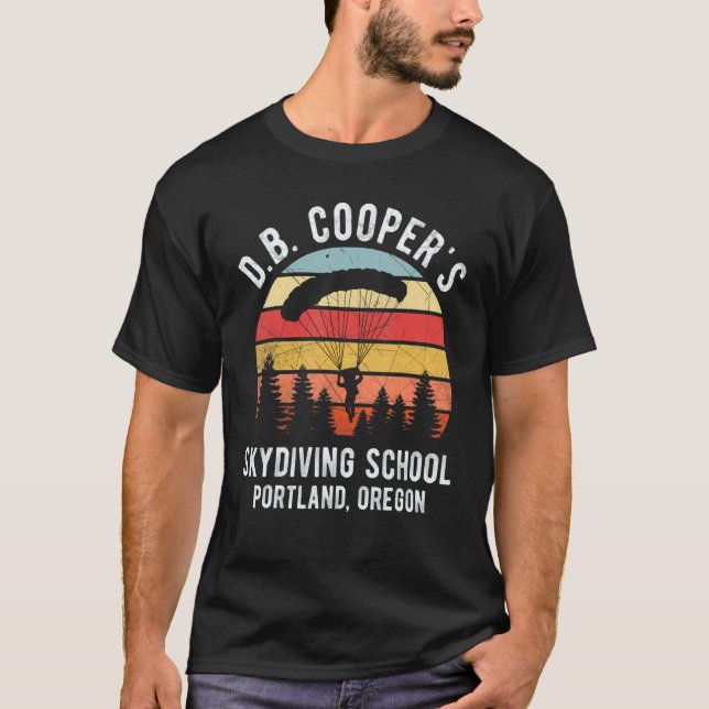 Db Coopers Skydiving School Portland Oregon Retro T Shirt (Framsida)