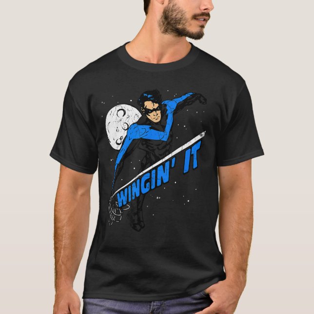 DC Comics Batman Nightwing Wingin It Unise Adult G T Shirt (Framsida)