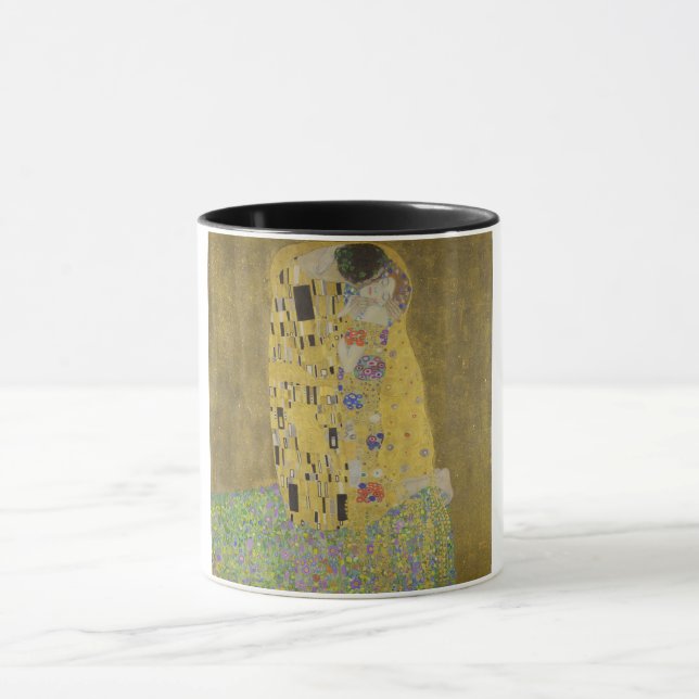 De älskandes kyss av Gustav Klimt Mugg (Center)