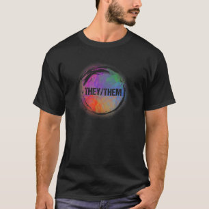 De använder Pronounars LGBTQ-Pride med icke-binär  T Shirt