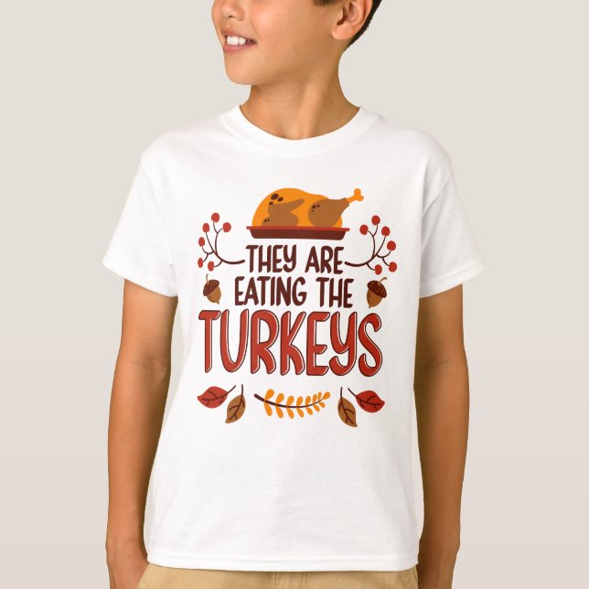 De äter kalkonerna t shirt (Framsida)