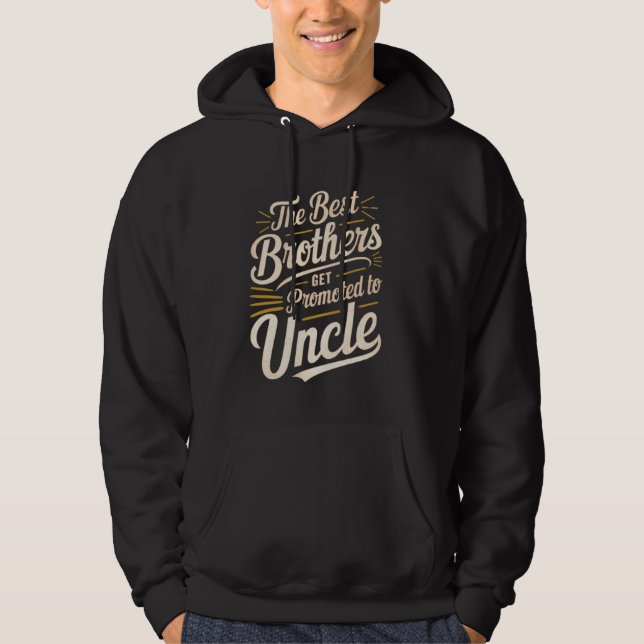 De bästa bröderna blir befordrade till farbror Fun Hoodie (Framsida)
