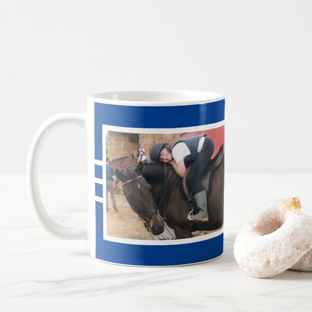 De bästa kompisarna brukar alltid göra fotovita, b kaffemugg (Med munk)