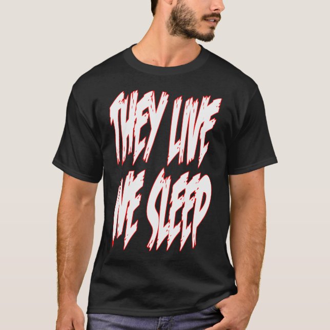 De bor och vi sover t shirt (Framsida)
