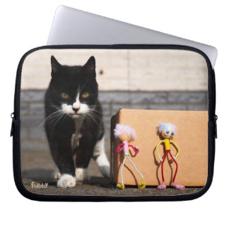 De Fubby's verstoppen zich voor de kat Ping. Laptop Fodral