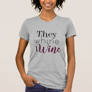 De gnällar I-vinutslagsplatsen Tee Shirt